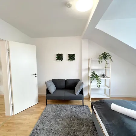 Jungle Retreat Apartments Im Zentrum Bremen Exterior photo